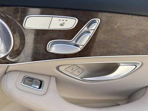 Used 2017 Mercedes-Benz GLC 300 image 17