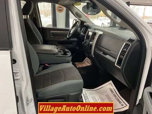 Used 2017 RAM 1500 Big Horn image 34