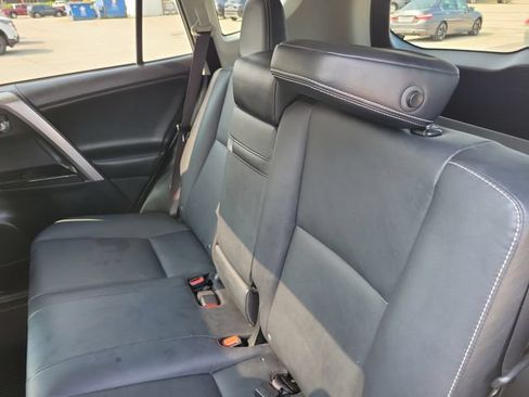 Used 2017 Toyota RAV4 Limited AWD/4WD image 23