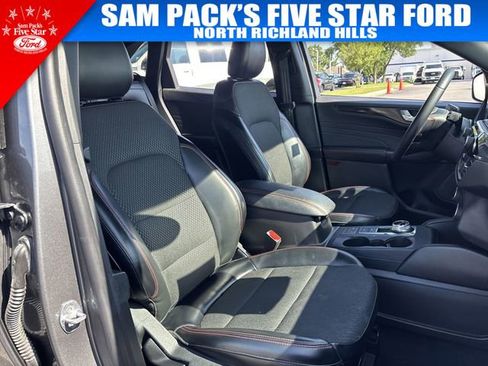 Used 2025 Ford Escape ST-Line FWD image 32