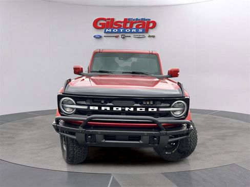 Used 2022 Ford Bronco Outer Banks image 2