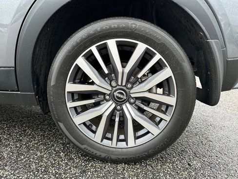 Used 2024 Nissan Kicks SV image 19