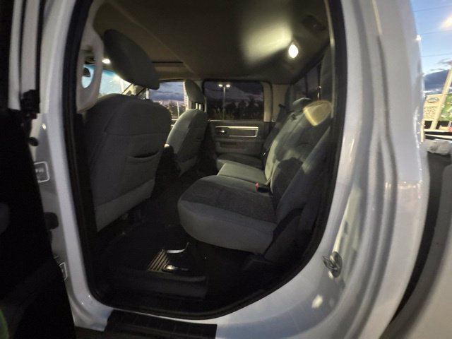 Used 2019 RAM 1500 Warlock AWD/4WD image 10
