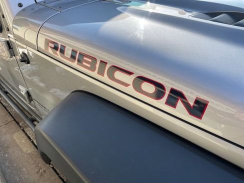 Used 2016 Jeep Wrangler Unlimited Rubicon image 15