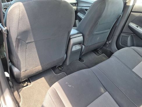 Used 2024 Nissan Sentra SV FWD image 21