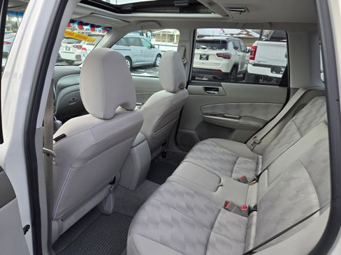 Used 2009 Subaru Forester 2.5X image 2