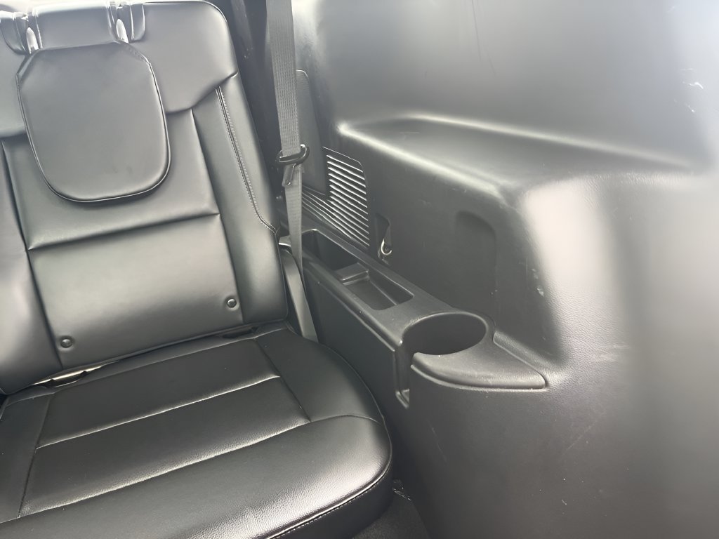 Used 2022 Ford Explorer Limited AWD/4WD image 33