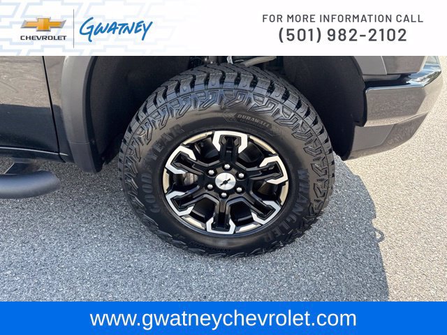 Used 2024 Chevrolet Silverado 1500 ZR2 w/ Technology Package AWD/4WD image 12