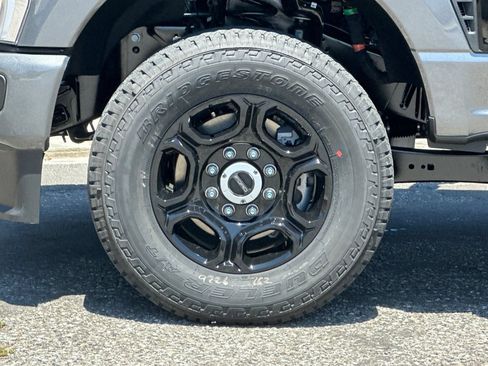 New 2026 Ford F250 XL w/ STX Appearance Package AWD/4WD image 23