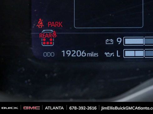 Used 2024 Toyota Sequoia Limited w/ Tow Technology Package AWD/4WD image 11