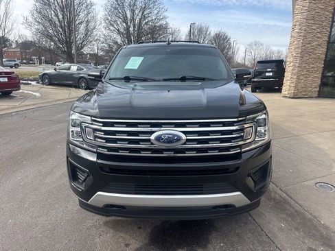 Used 2019 Ford Expedition XLT w/ Equipment Group 202A image 8
