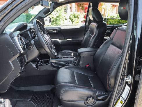 Used 2019 Toyota Tacoma TRD Pro AWD/4WD image 18