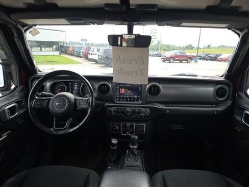 Used 2021 Jeep Gladiator Sport AWD/4WD image 14