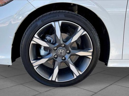 Certified 2025 Honda Civic Sport Touring image 11