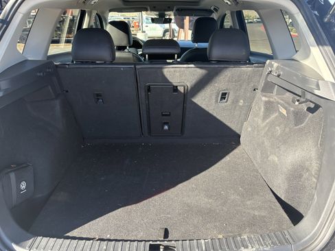 Used 2023 Volkswagen Taos SEL image 24