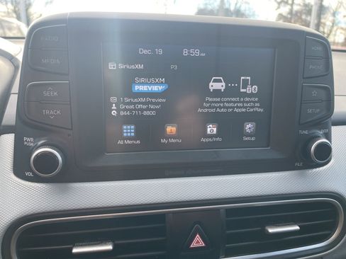 Used 2018 Hyundai Kona SEL w/ SEL Tech Package 02 image 16