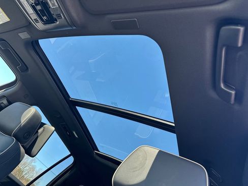 New 2026 GMC Yukon XL Elevation w/ Elevation Premium Package image 32