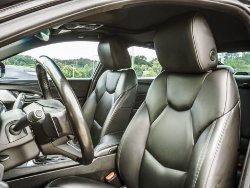 Used 2022 Cadillac CT4 Luxury w/ LPO, Exterior Accent Package RWD image 39