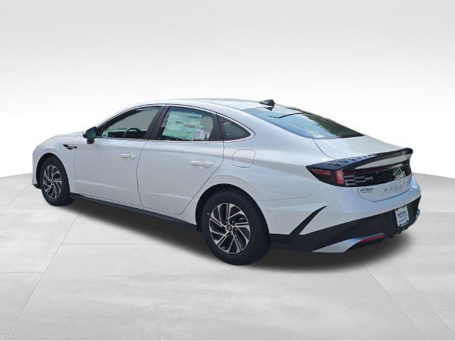 New 2026 Hyundai Sonata Blue FWD image 3
