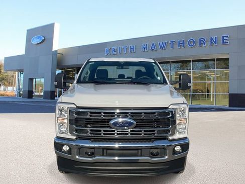 Certified 2025 Ford F250 XLT image 2