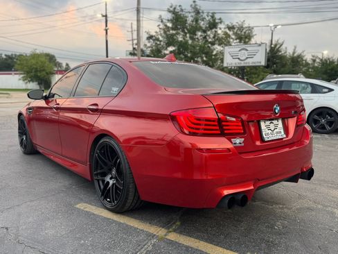 Used 2015 BMW M5 RWD image 4