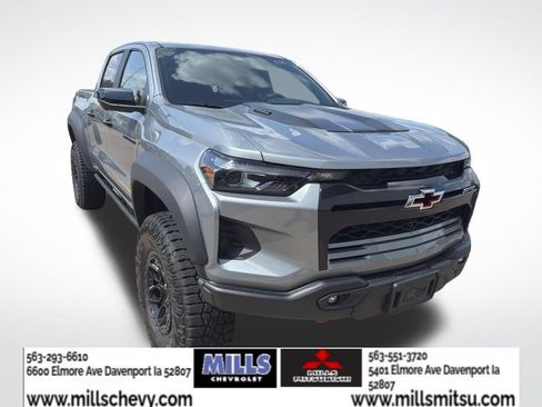 Used 2026 Chevrolet Colorado ZR2 w/ ZR2 Bison Edition AWD/4WD image 2