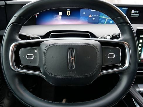 Used 2024 Lincoln Nautilus Reserve w/ Equipment Group 203A image 18