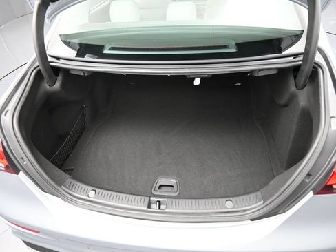 Used 2023 Mercedes-Benz E 350 4MATIC Sedan image 34