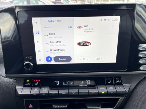 Used 2025 Toyota Camry LE image 16