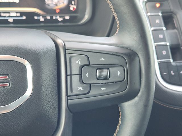 Used 2023 GMC Yukon AT4 w/ AT4 Premium Package AWD/4WD image 29