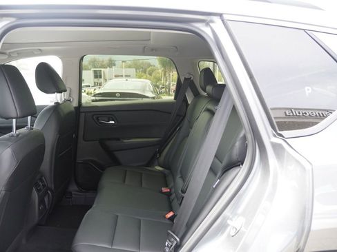 New 2026 Nissan Rogue SV FWD image 17