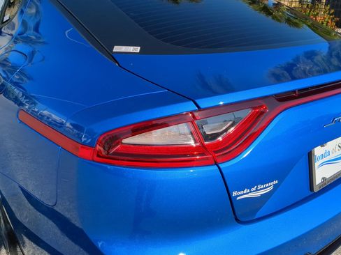 Used 2021 Kia Stinger GT-Line w/ Sun & Sound Package image 12