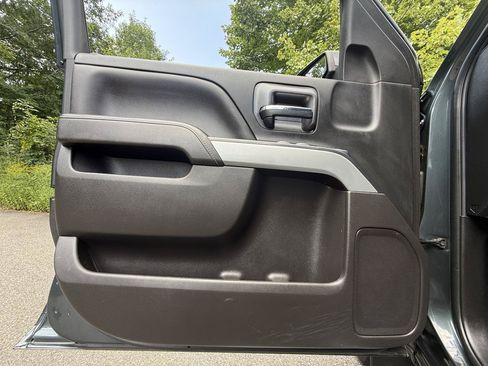 Used 2019 Chevrolet Silverado 1500 LT w/ All Star Edition AWD/4WD image 9