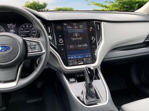 Certified 2025 Subaru Outback Premium image 9