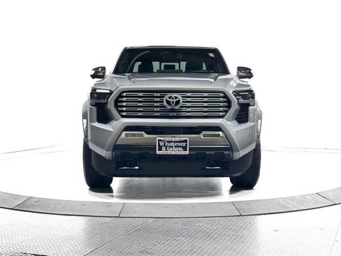 Used 2024 Toyota Tacoma Limited image 2