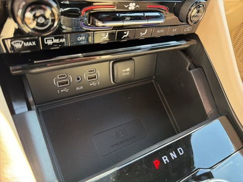 New 2025 Jeep Grand Cherokee Limited w/ Luxury Tech Group II image 21