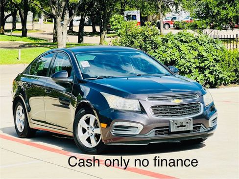 Used 2016 Chevrolet Cruze LT FWD image 1