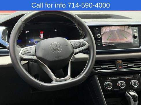 Used 2023 Volkswagen Taos SE FWD image 27
