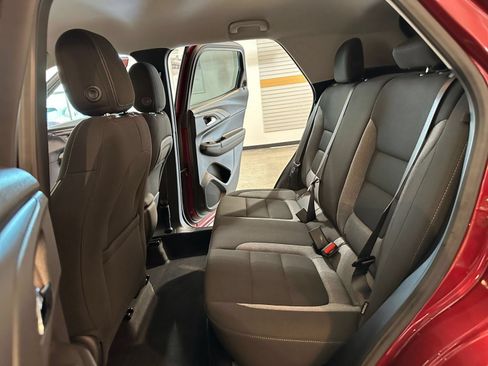 Used 2025 Chevrolet TrailBlazer LT FWD image 24