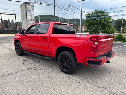 New 2026 Chevrolet Silverado 1500 Custom w/ Turbomax Blackout Package