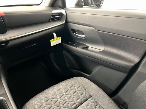 New 2026 Nissan Kicks SV image 10