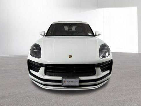 Used 2023 Porsche Macan Base image 25