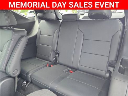 New 2026 Chevrolet Traverse LT w/ Midnight/Sport Edition FWD image 15