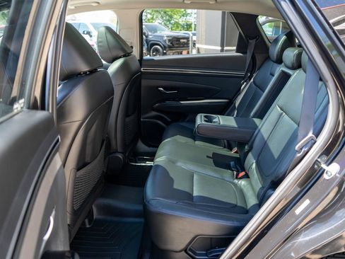 Used 2022 Hyundai Tucson Limited AWD/4WD image 13