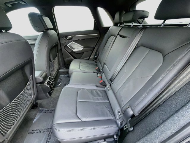 Used 2025 Audi Q3 2.0T Premium w/ Convenience Plus Package AWD/4WD image 20