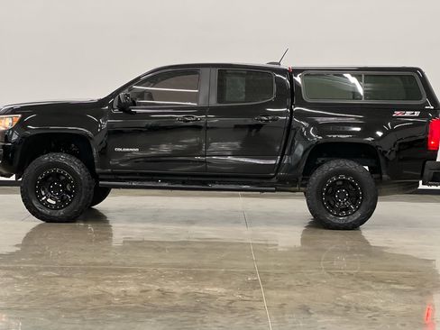 Used 2018 Chevrolet Colorado Z71 image 4