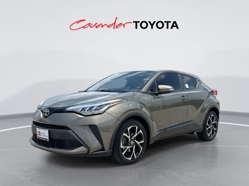 Certified 2021 Toyota C-HR XLE FWD image 1