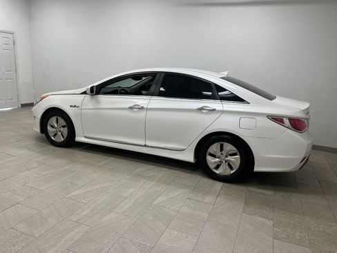 Used 2014 Hyundai Sonata Hybrid FWD image 14
