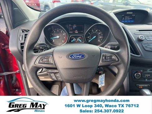 Used 2017 Ford Escape SE FWD image 14