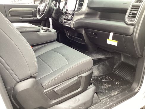 New 2026 RAM 3500 Tradesman AWD/4WD image 16